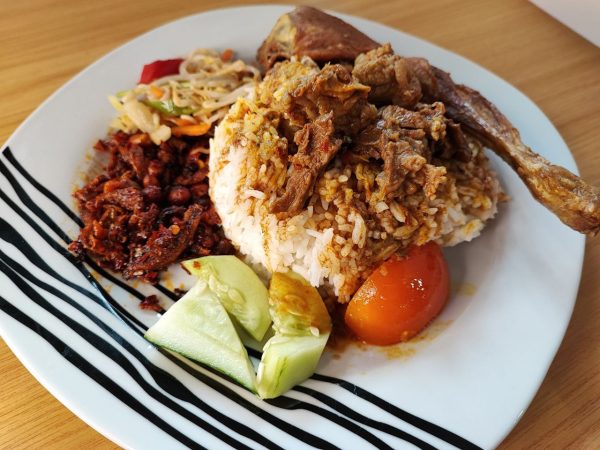 restoranahassan.com - Nasi Ayam Kampung (set)